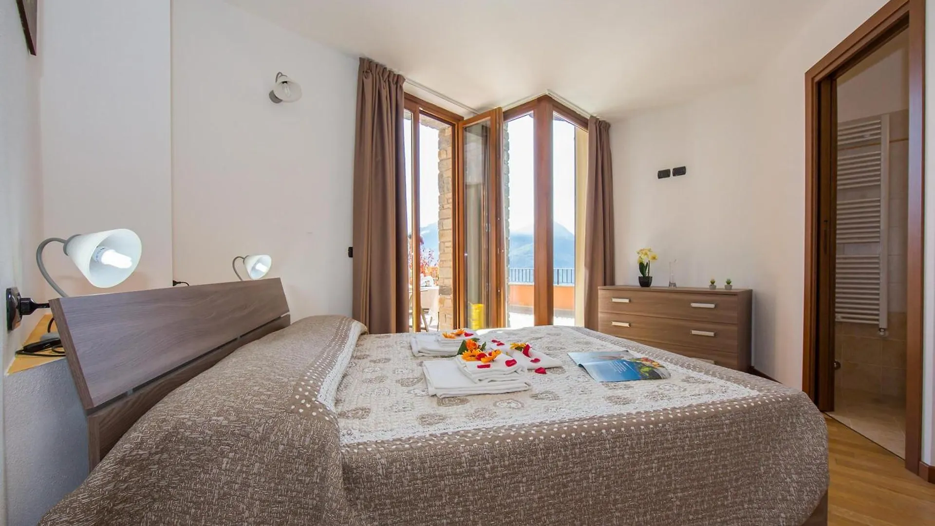 Aparthotel Residence Borgo la Sorgente Gravedona Italia