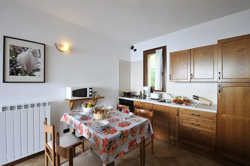 Aparthotel Residence Borgo la Sorgente Gravedona Italia